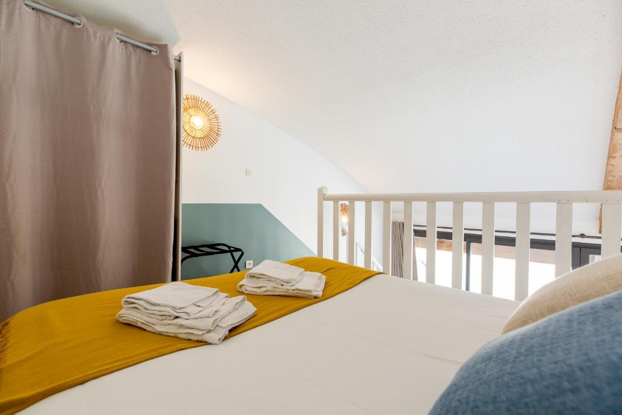 Appart'Hotel Les Lofts Du Grand Lac De Lozere Langogne Exteriör bild