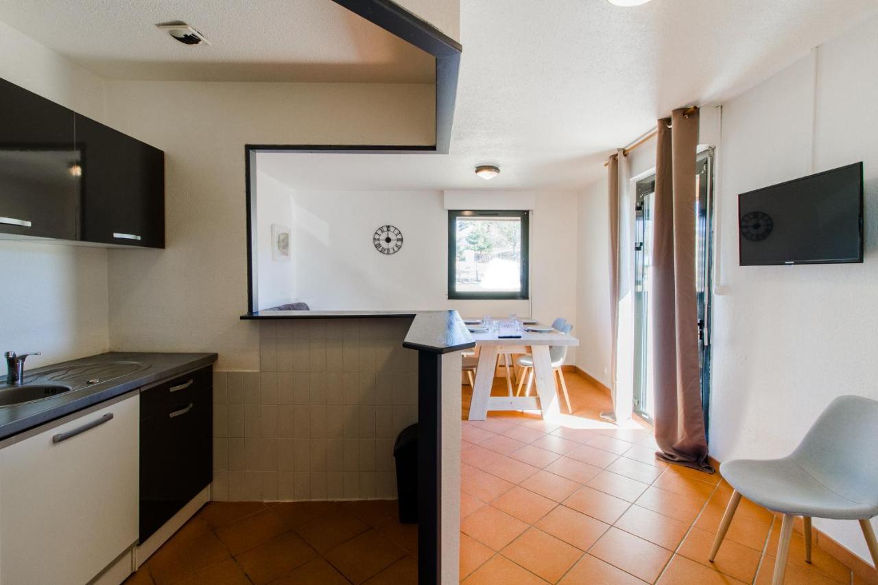 Appart'Hotel Les Lofts Du Grand Lac De Lozere Langogne Exteriör bild
